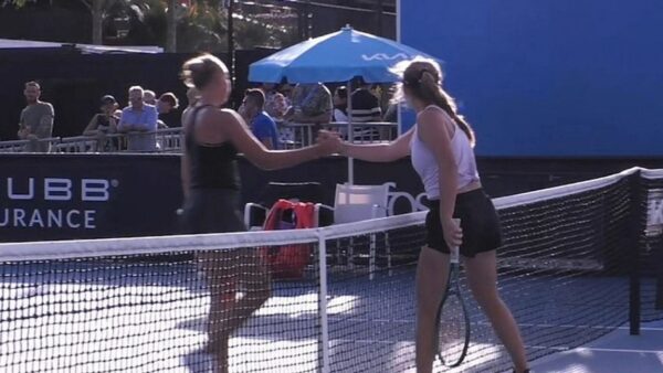 Australian Open: Kotliar’s Apology Shaking Hands with Russian Opponent at Australian Open